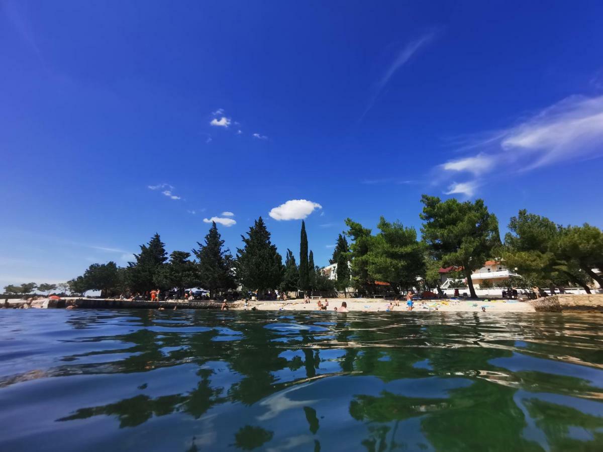 Villa Punta Blava - Beach Front, Ideal For Family Vacation With Kids, Large Terraces With Sea View, Internet, Netflix, No Pets Allowed Obrovac Exterior foto